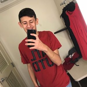 Meet your Posher, Jonathan